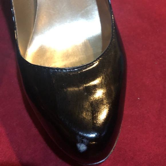 Guess black patent platform heels - Picture 6 of 6